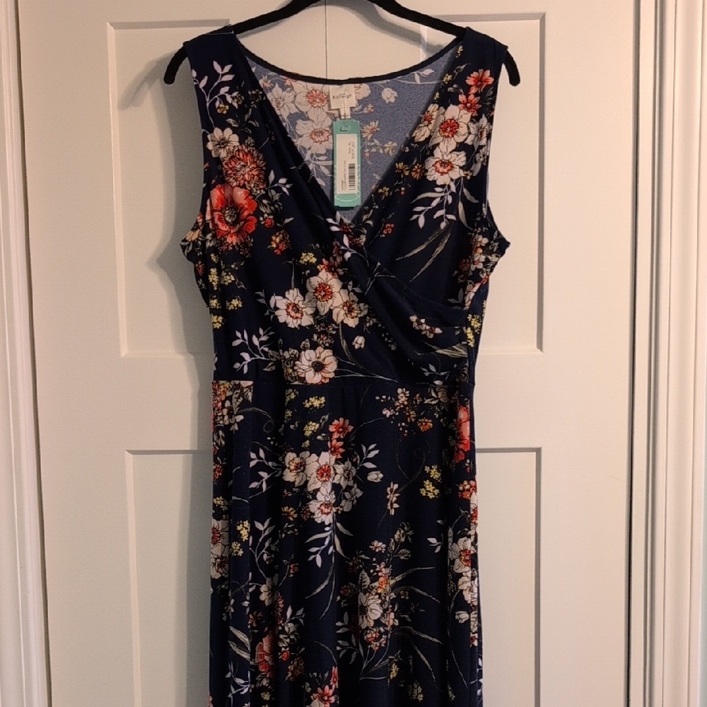 Kaileigh Holt Brushed Navy Floral Midi Dress NWT